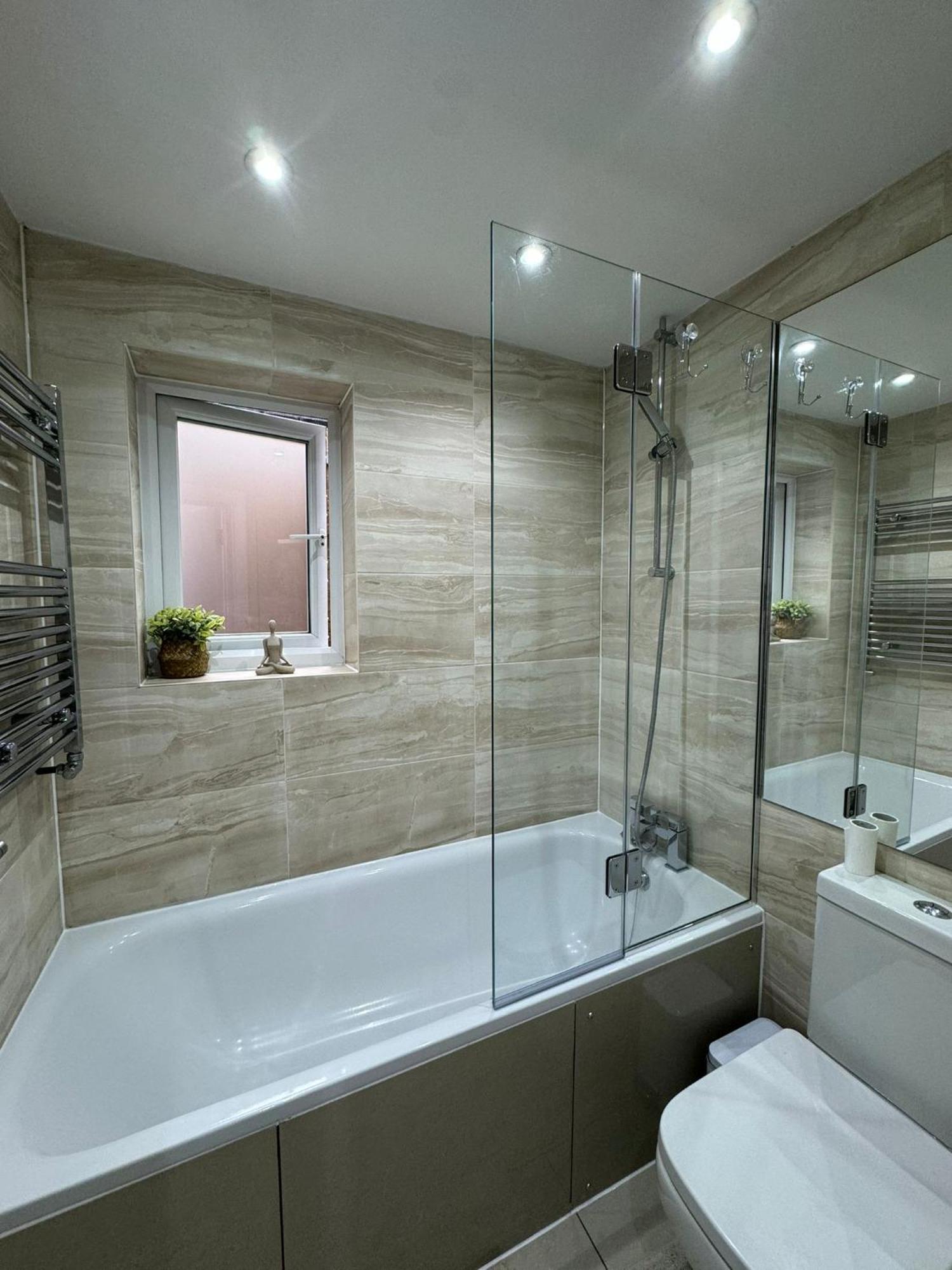 2 Double Bedroom Garden Flat In Acton,london Апартаменты *